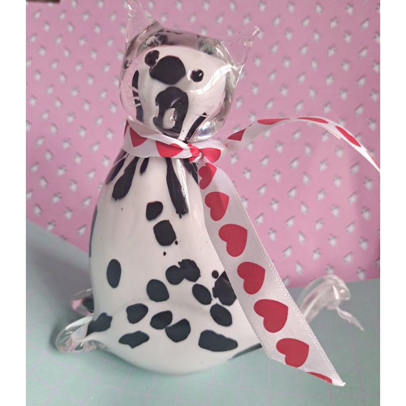 Presse papier sculpture chat noir et blanc. Presse papier sculpture chat noir et blanc.
