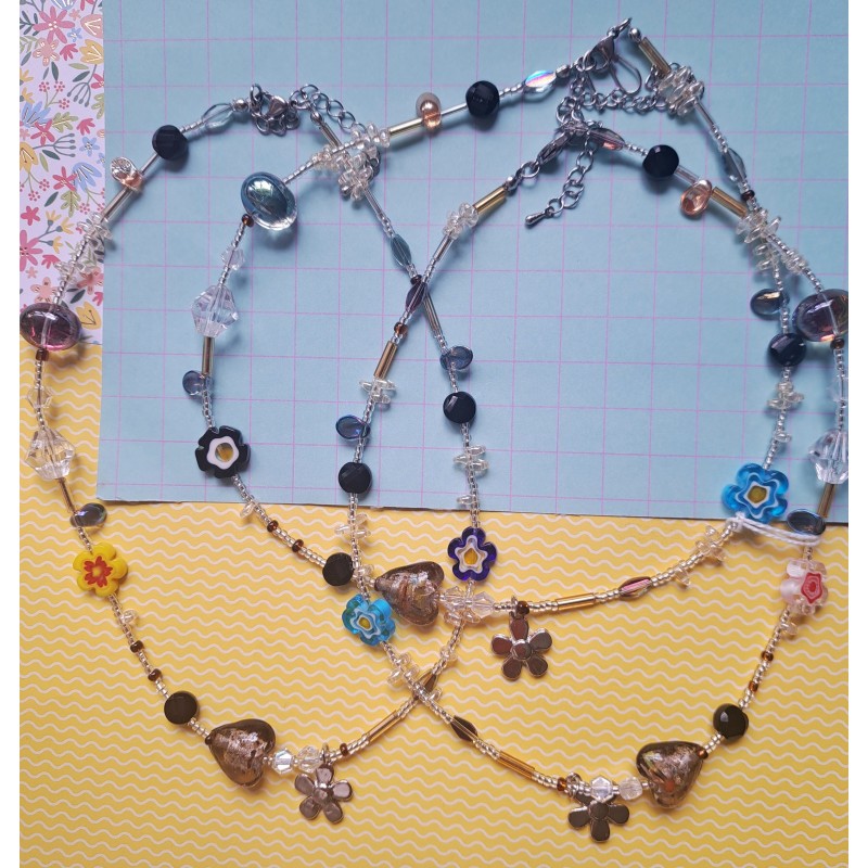 Collier petite fleur.