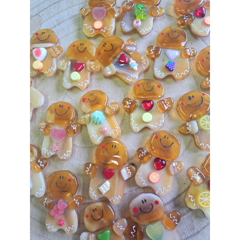 "Menele" ou bonhomme pain d'épice magnet