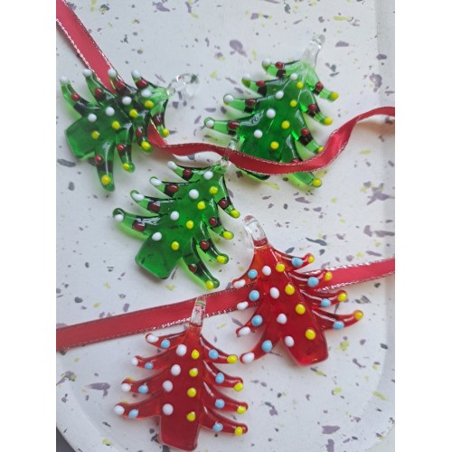Sapin de Noël à suspendre. Sapin de Noël à suspendre.