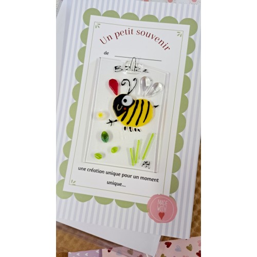 attrape soleil bourdon en fusing à suspendre à la fenêtre