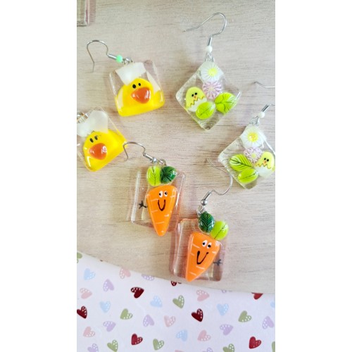 Boucles d'oreilles de Pâques en verre fusing