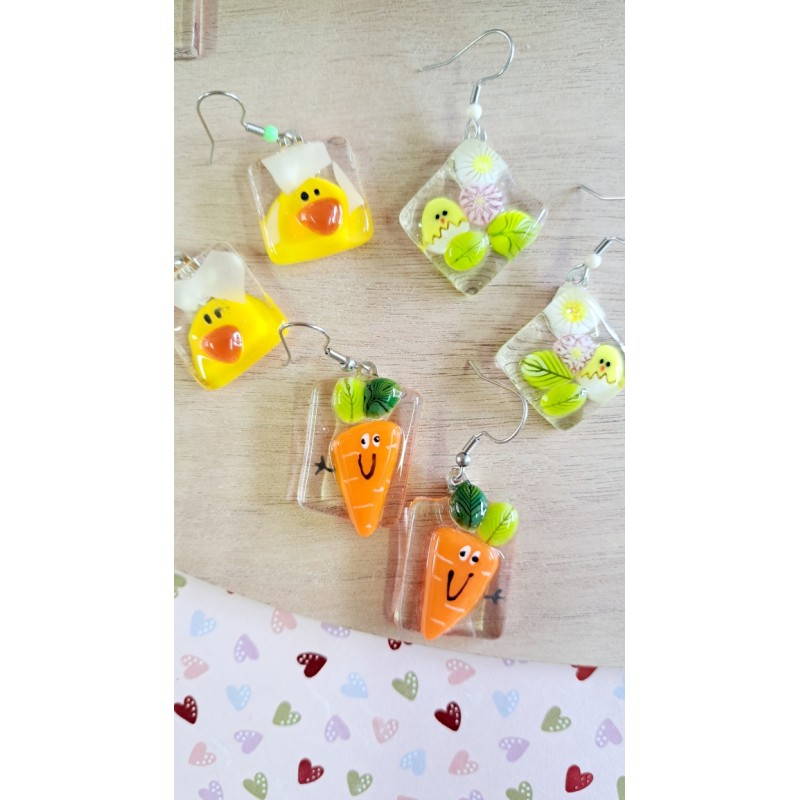 Boucles d'oreilles de Pâques et printemps