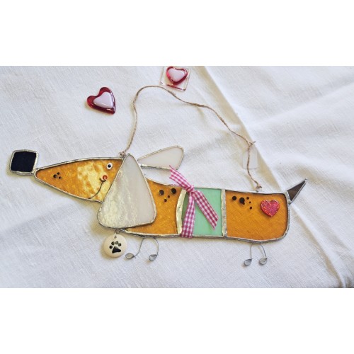 Teckel en vitrail Tiffany et fusing à suspendre