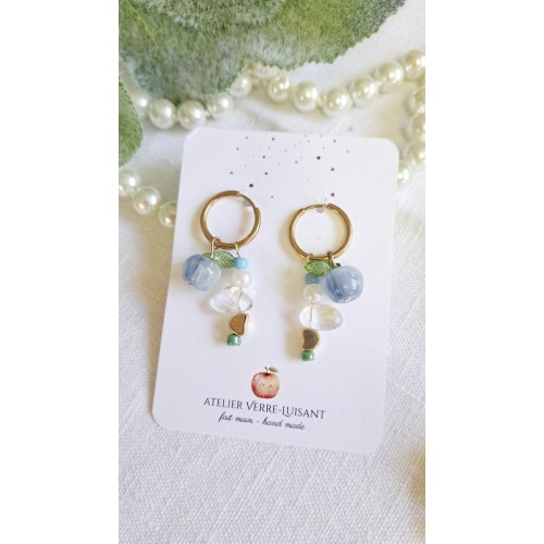 créoles en acier inoxydable et breloques pommes