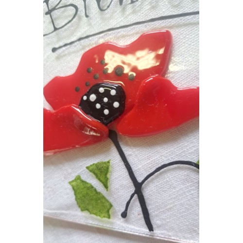 Détail plaque de maison "Bienvenue" coquelicots et insecte à suspendre
