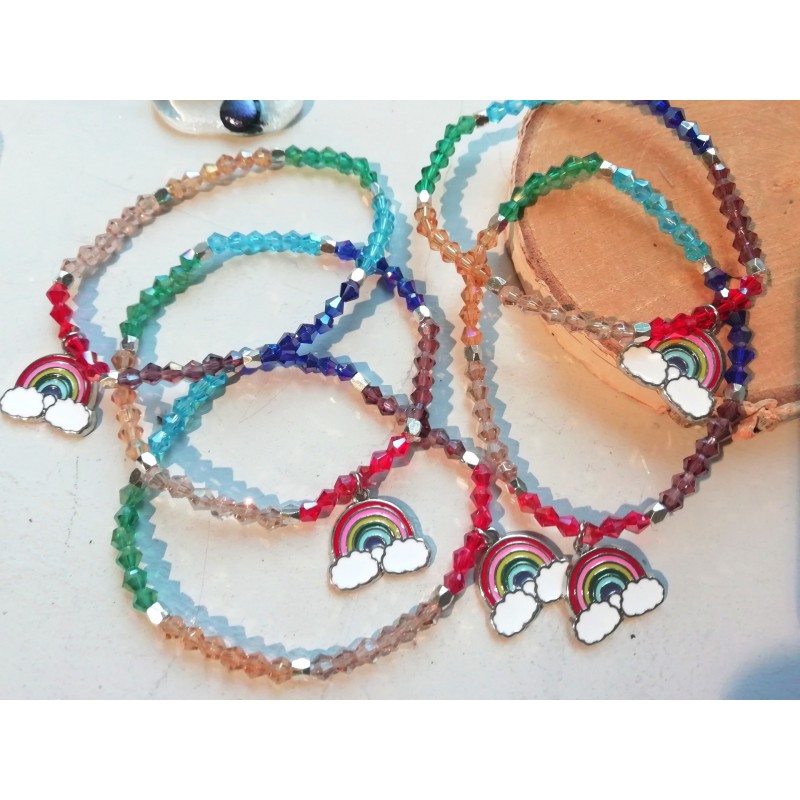 Bracelet enfant arc en ciel. Bracelet enfant arc en ciel.