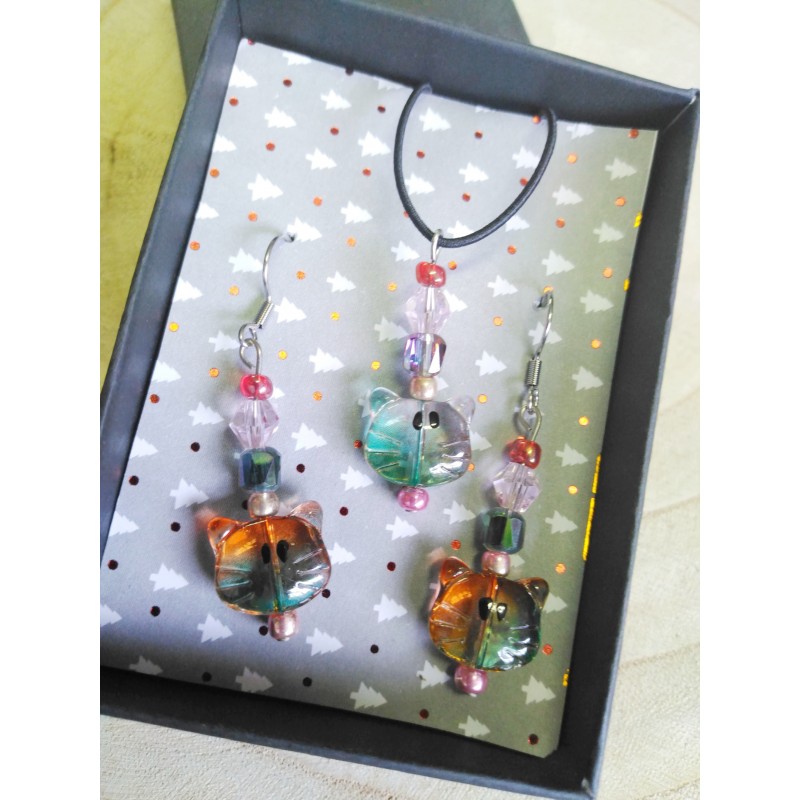 Parure petit minou en verre