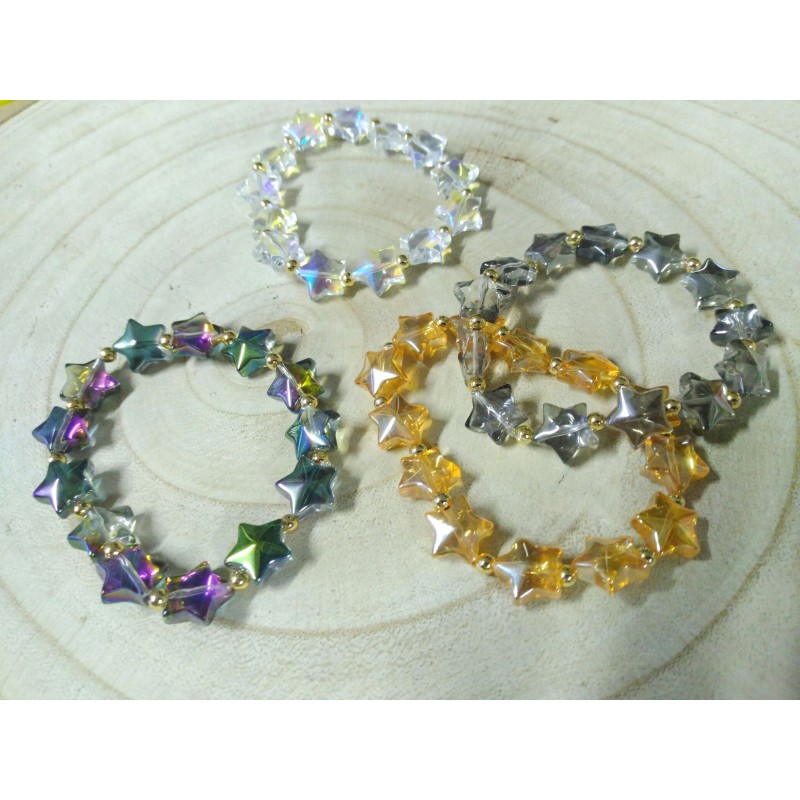 Bracelet petites étoiles en verre.
